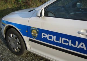 Slika /PU_VS/O nama-fotke/auto_policija04.jpg